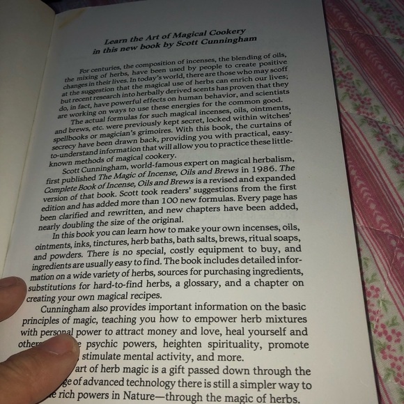 The Complete Book of Incense, Oils & Brews by - Picture 3 of 10